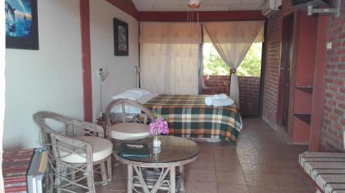 Suite Hotel Romanos