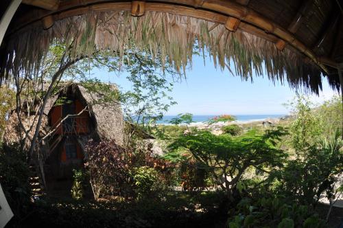 Hotel Azuluna Ecolodge