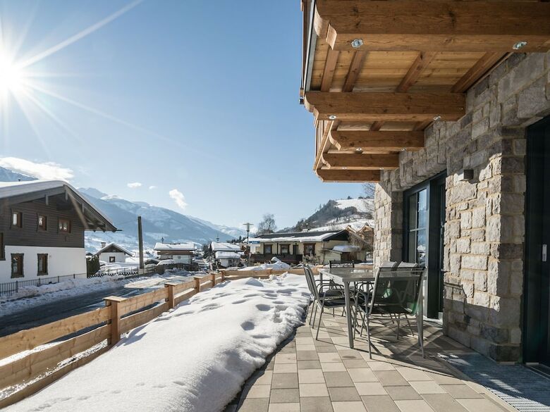 Luxurious Holiday Home In Piesendorf With Private Sauna