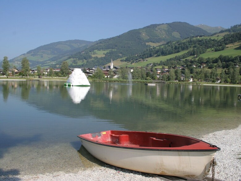 Comfortable Apartment Near Ski Area In Piesendorf