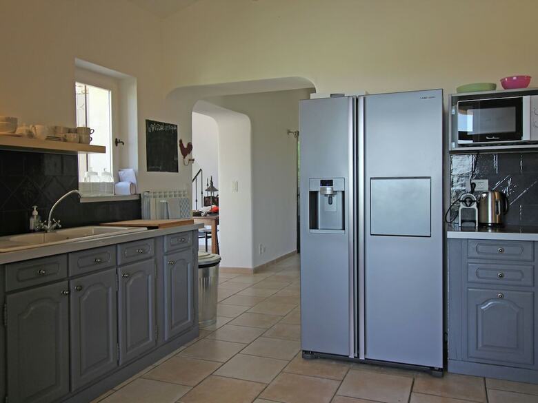 Villa Beautiful, Renovated Bastide With Private Pool And Panoramic Views, 3km From Apt