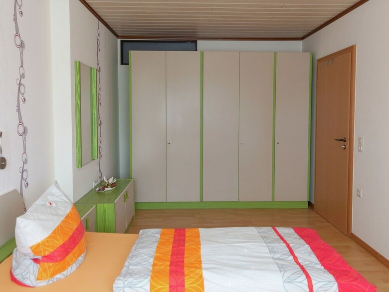 Quaint Apartment In Morscheid-riedenburg With Garden