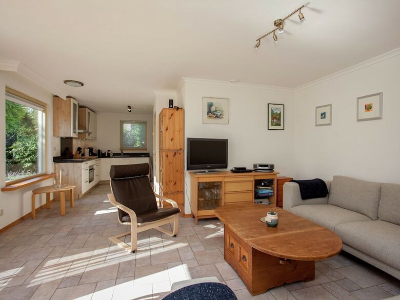 Serene Holiday Home In Noordwijk With Terrace