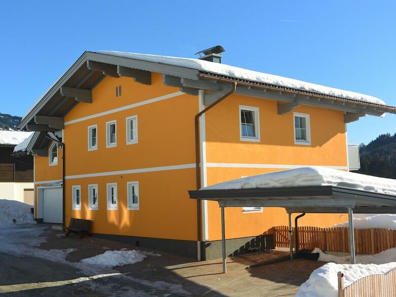 Apartamentos Luxurious Mansion In Goldegg Near Skiing Area