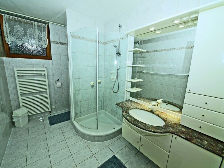 Cozy Apartment In Oberperfuss Near Ski Area