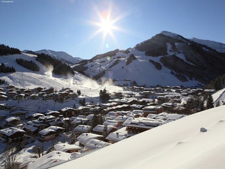 Luxurious Holiday Home In Saalbach-hinterglemm With Sauna