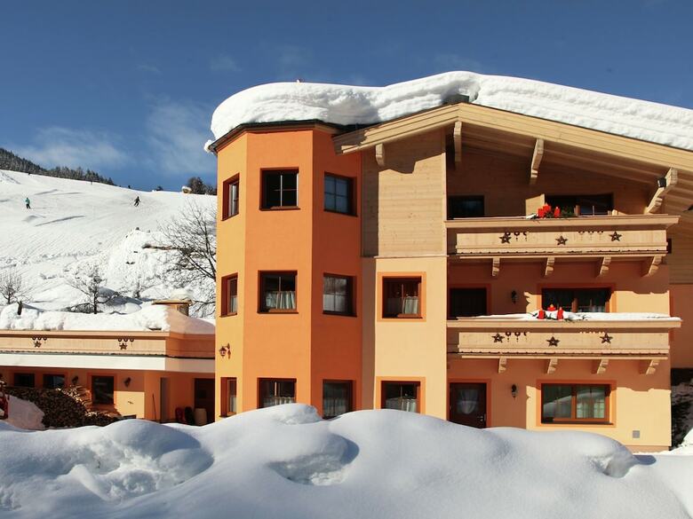 Luxurious Holiday Home In Saalbach-hinterglemm With Sauna