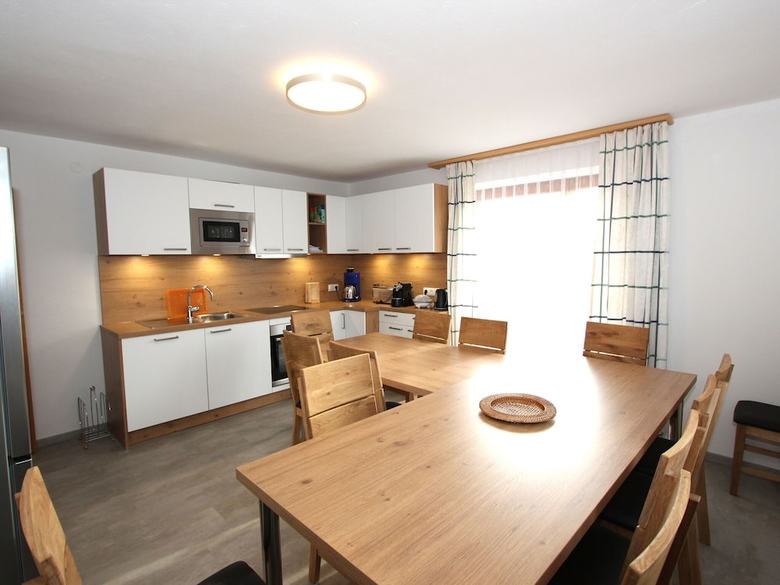 Cozy Apartment In F�gen With Sauna