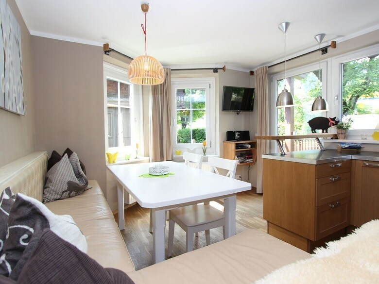 Apartamentos Beautiful Villa In Kitzb�hel With Roofed Terrace