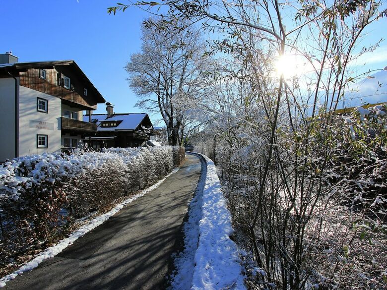 Apartamentos Beautiful Villa In Kitzb�hel With Roofed Terrace