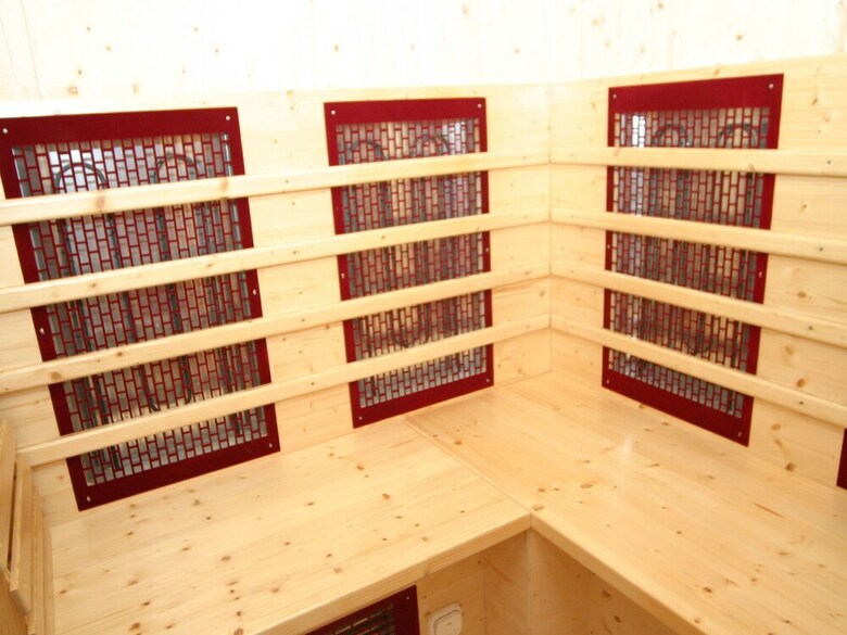 Beautiful Chalet With Infrared Sauna In Stadi An de Mur