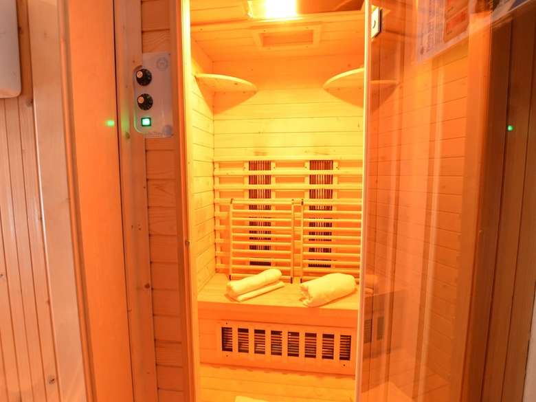 Beautiful Chalet With Infrared Sauna In Stadi An de Mur