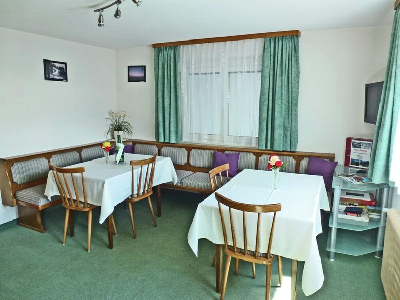 Lovely Apartment In Gortipohl With Sunlit Balcony