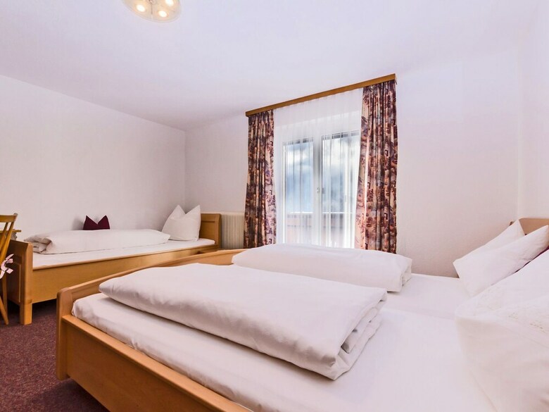 Lovely Apartment In Gortipohl With Sunlit Balcony