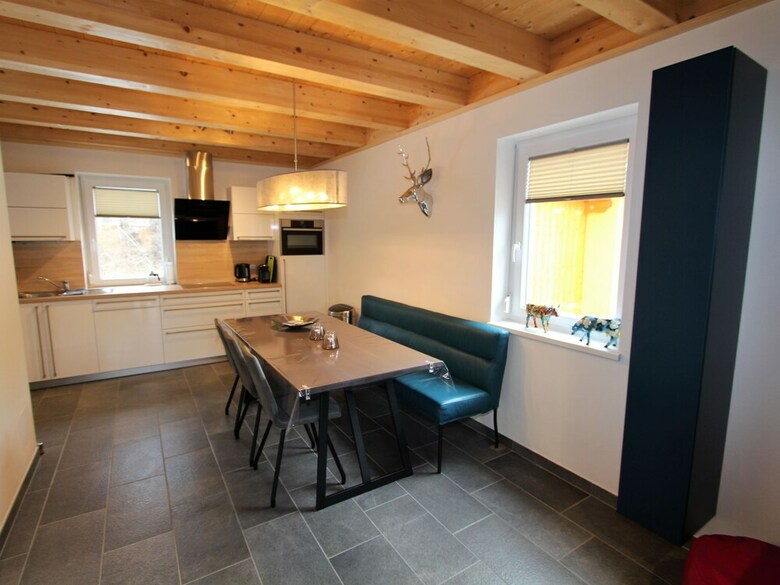 Luxurious Chalet In K�tschach-mauthen Near Ski Area