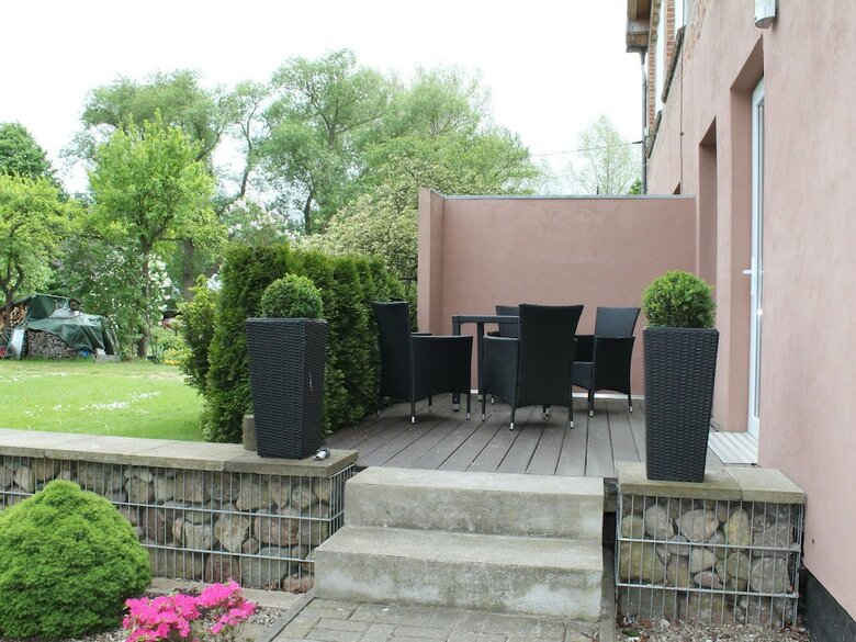Pretty Apartment With Roofed Terrace, Garden, Barbecue