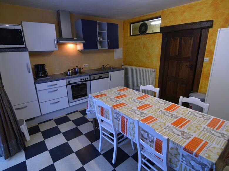 Charming Holiday Home In Halleux With Garden