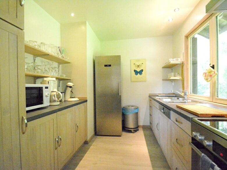 Luxury Pet-friendly Chalet In Bi�vre Near Forest