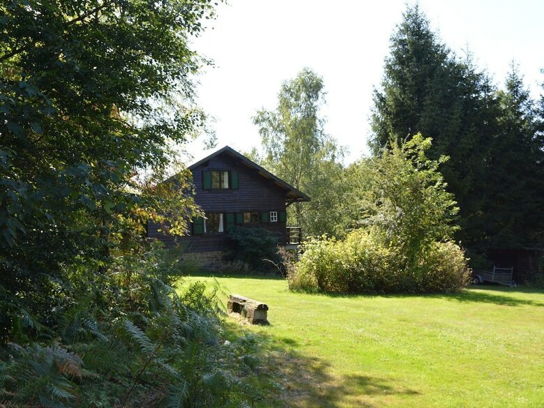 Luxury Pet-friendly Chalet In Bi�vre Near Forest