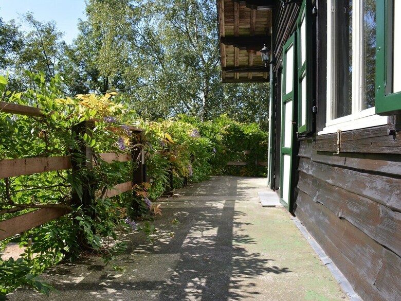 Luxury Pet-friendly Chalet In Bi�vre Near Forest