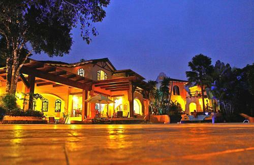 Hotel Mantaraya Lodge