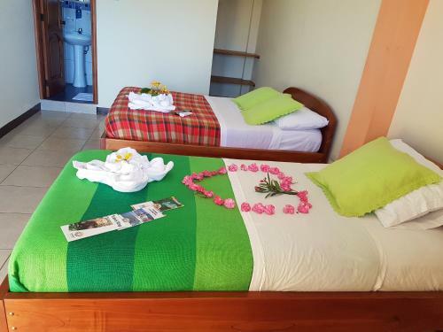 Hostal Casa Cascada Suites- Galapagos