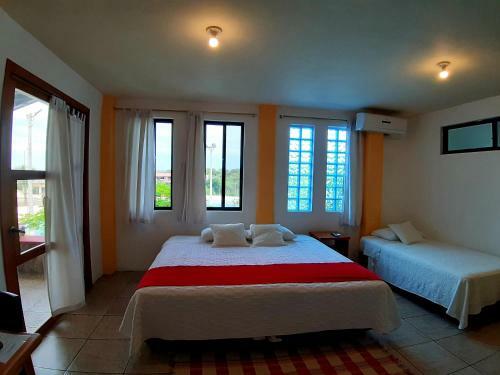 Hostal El Bamb� Galapagos Inn