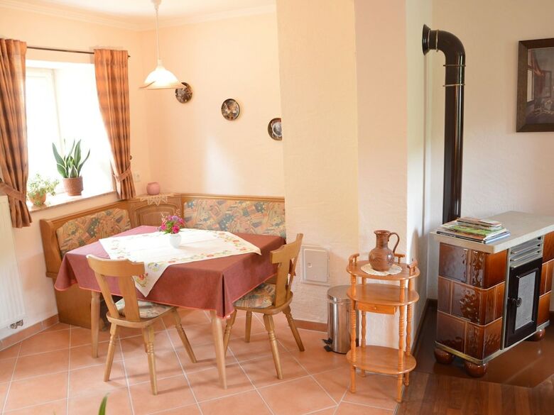 Peaceful Apartment In Pl�tscheid Eifel Near Forest