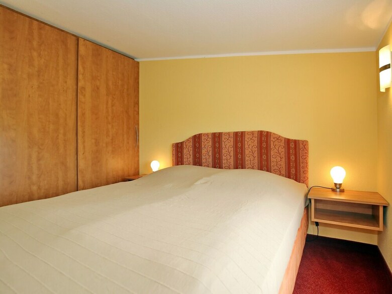 Pleasing Apartment In K�hlungsborn With Terrace