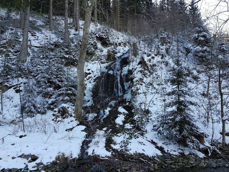 Spacious Apartment In Upper Harz Near River