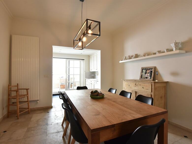 Apartamentos This Old Town House Has Been Completely Renovated