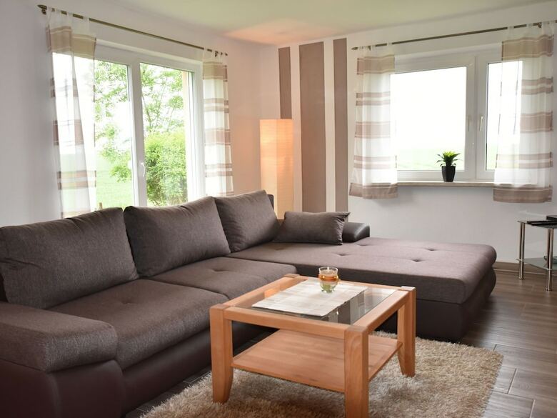 Peaceful Apartment In Blowatz With Terrace