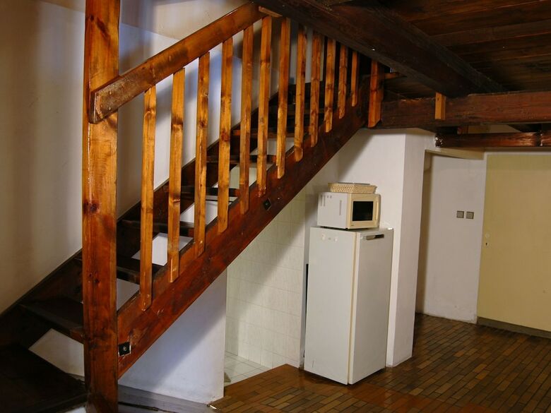 Authentic Log Cabin With Fireplace. Only 300m To The Ski Slope, Unobstructed View!