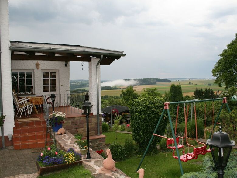Holiday Home In Ittel With Balcony, Heating, Bbq, Parking