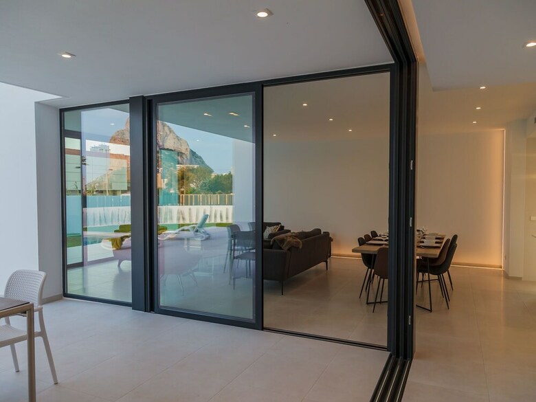 Luxurious Villa In Calpe With Private Swimming Pool