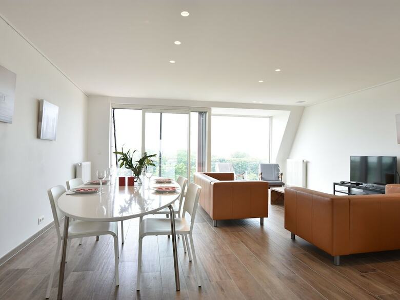 Modern Apartment By The Beach In Bredene