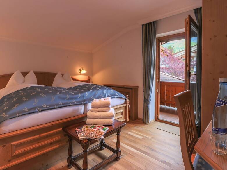 Quaint Holiday Home Tyrol With Garden