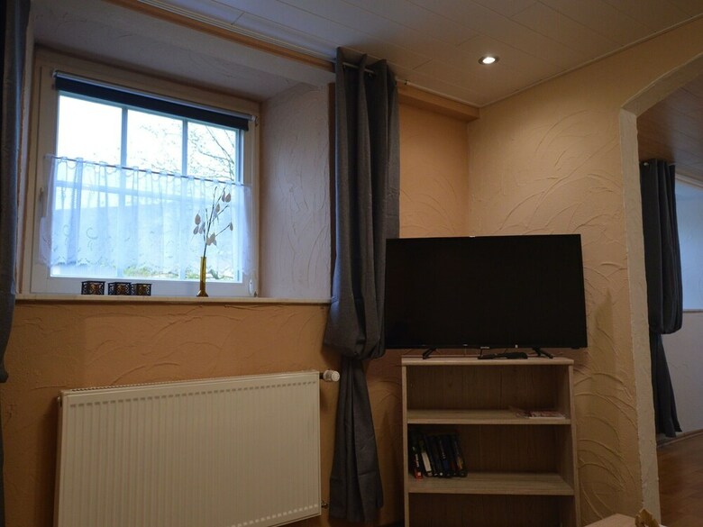 Comfortable Flat With Garden And Covered Terrace In Forested Surroundings