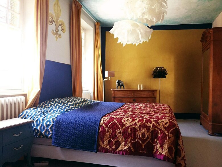 Charming Holiday Home In �tables With Swimming Pool