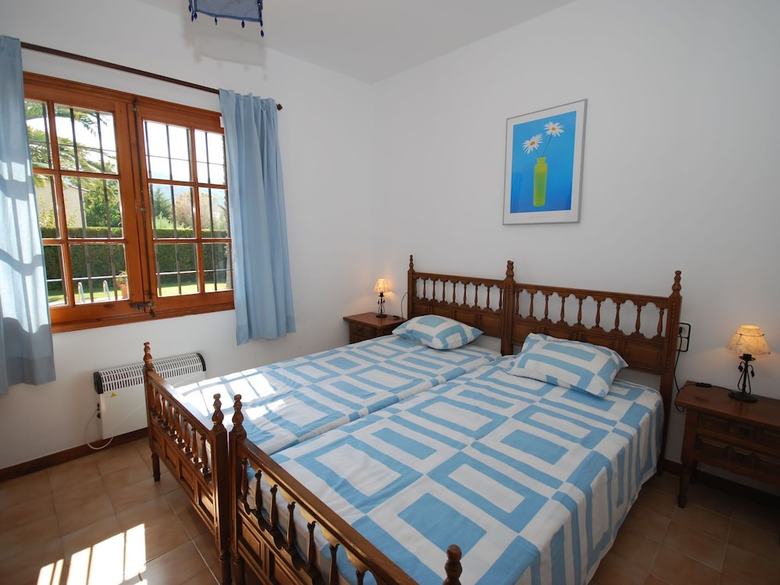 Peaceful Villa In Calonge Spain With Swimming Pool