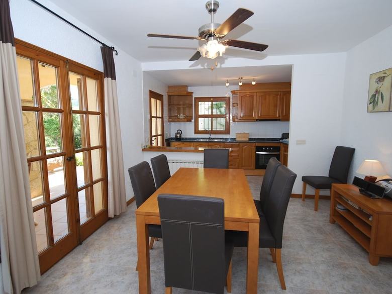 Deluxe Villa In Calonge With Private Pool