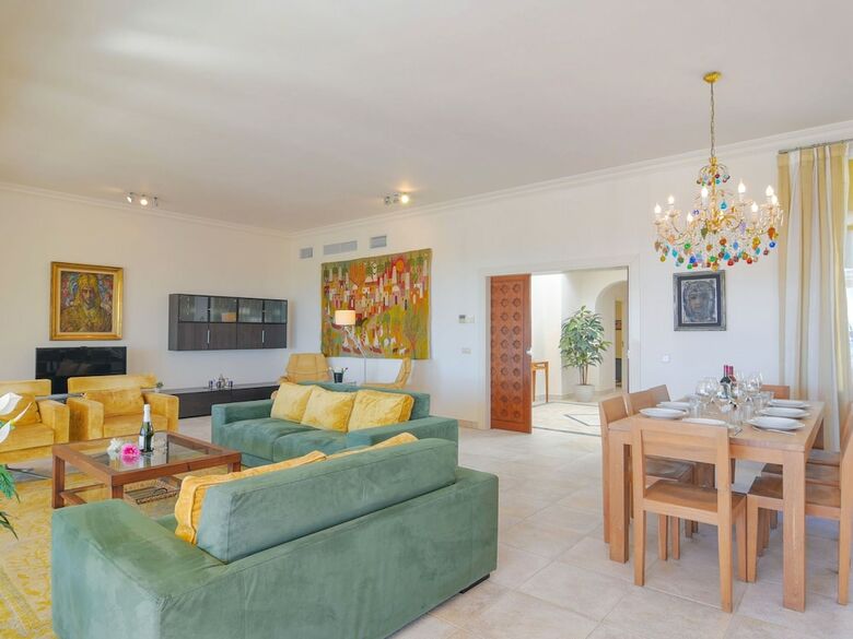 Affluent Villa In Altea With Pool And Panoramic Views