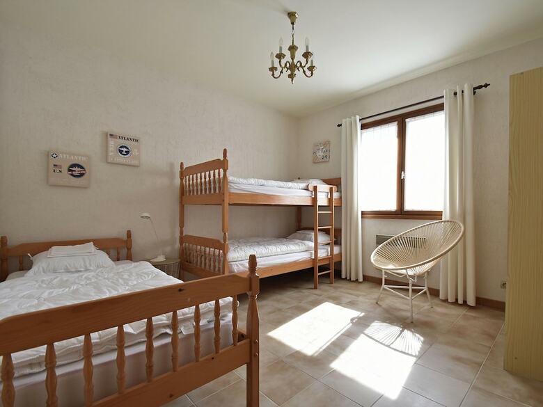 Quaint Villa In Argelliers With Private Swimming Pool