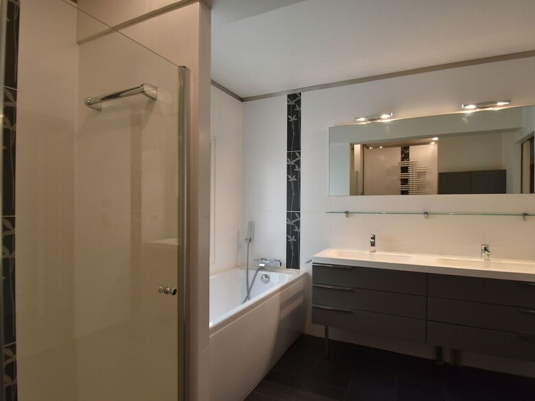 Surprisingly Designed Luxury Villa With Heated Private Pool Within Walking Distance Village