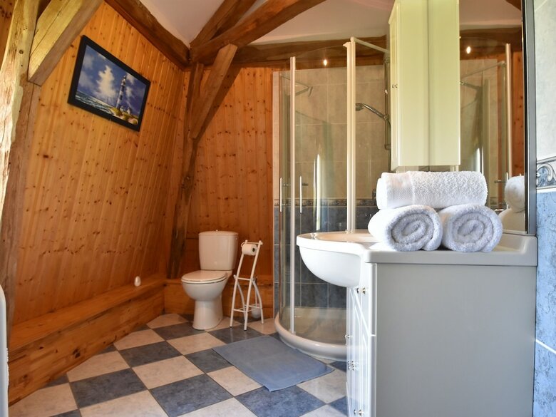 Cozy Holiday Home In Coux-et-bigaroque With A Private Pool
