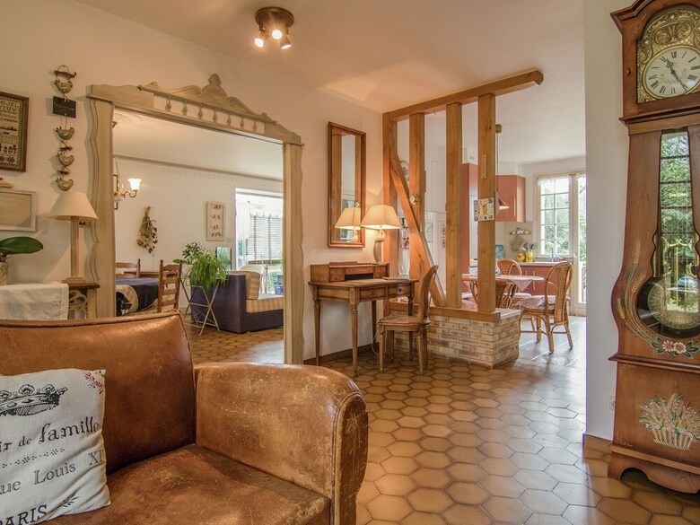 Cozy Villa In Saint-bonnet-la-rivi�re With Swimming Pool