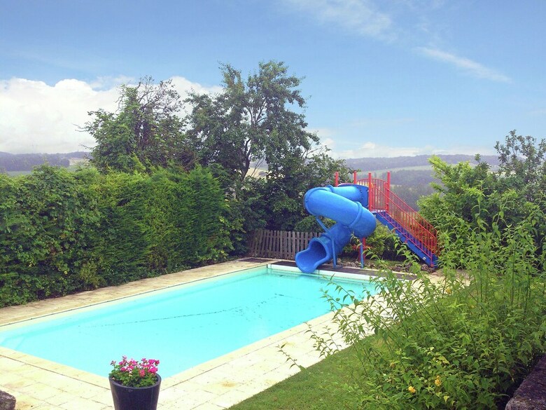 Quaint Holiday Home In Lusignac With Swimming Pool