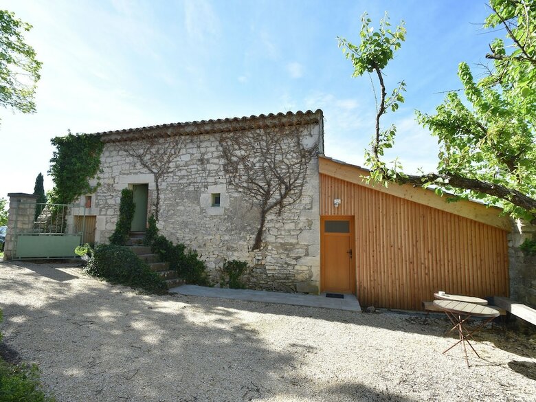 Luxurious Villa With Swimming Pool In Languedoc-roussillon