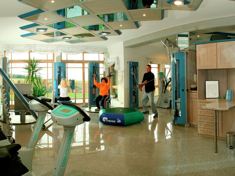 Cushy Apartment With Jacuzzi, Sauna, Solarium, Bbq, Balcony