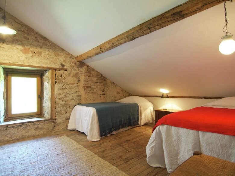 Charming Cottage In Ladignac-le-long With Garden